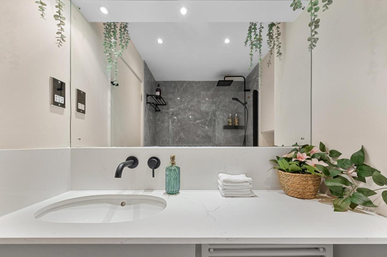 לונדון Tranquil 2 Bedroom Apartment Close To St. Paul'S Cathedral מראה חיצוני תמונה