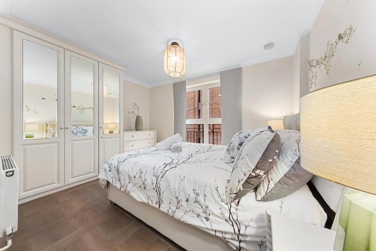 לונדון Tranquil 2 Bedroom Apartment Close To St. Paul'S Cathedral מראה חיצוני תמונה
